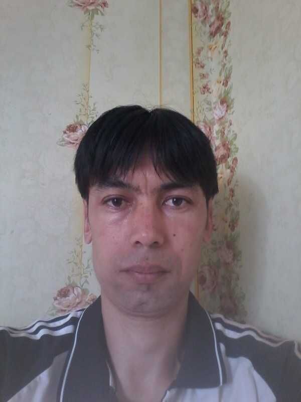  24753221  Arsen, 49 ,    -