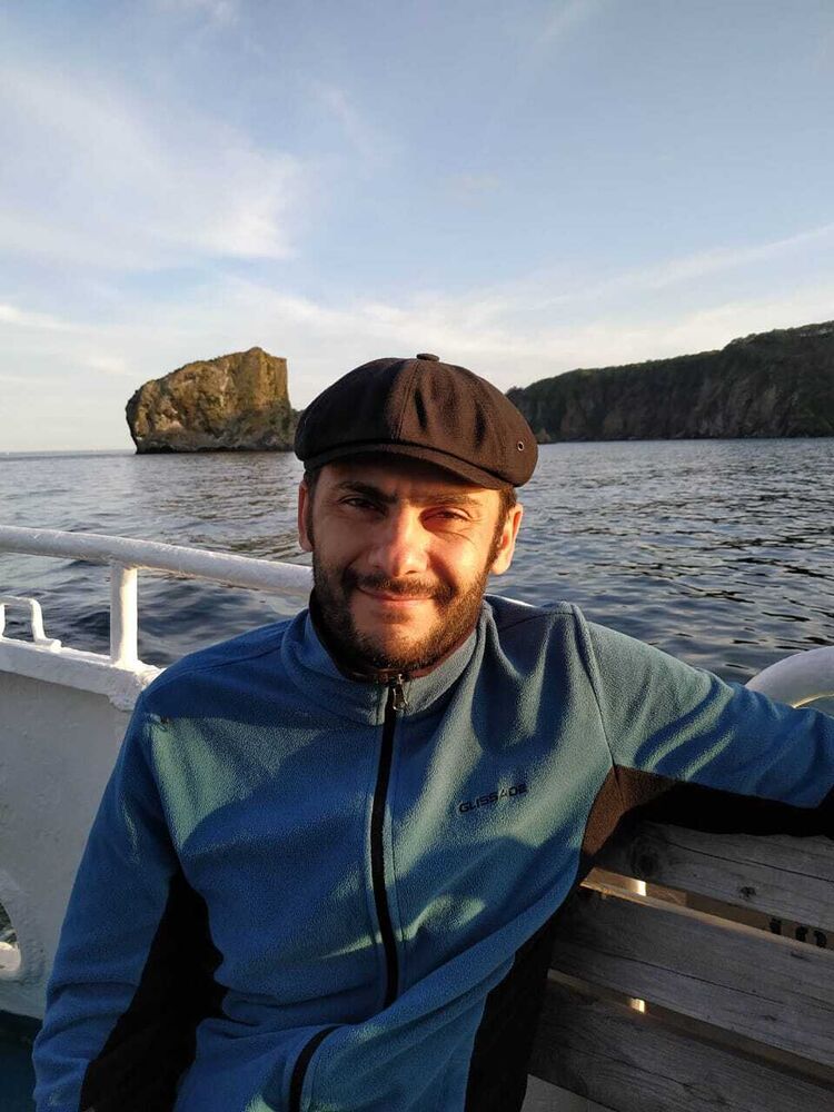  27879611  , 44 ,    -