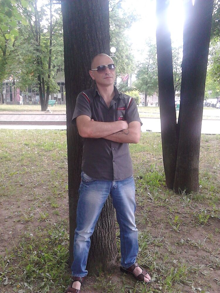  5221071  Xxx, 46 ,    