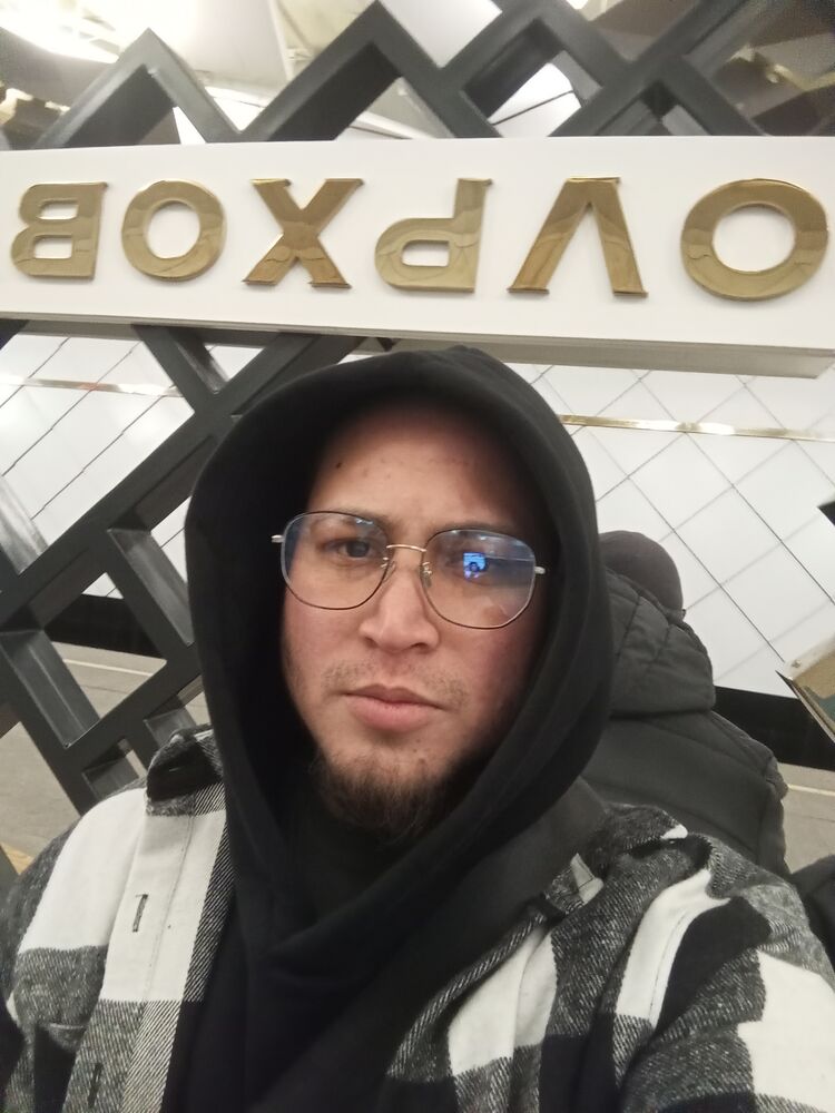  ,   Oscar, 24 ,   ,   