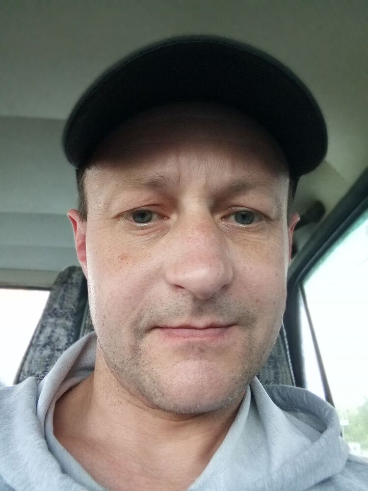  52064131  , 44 ,    