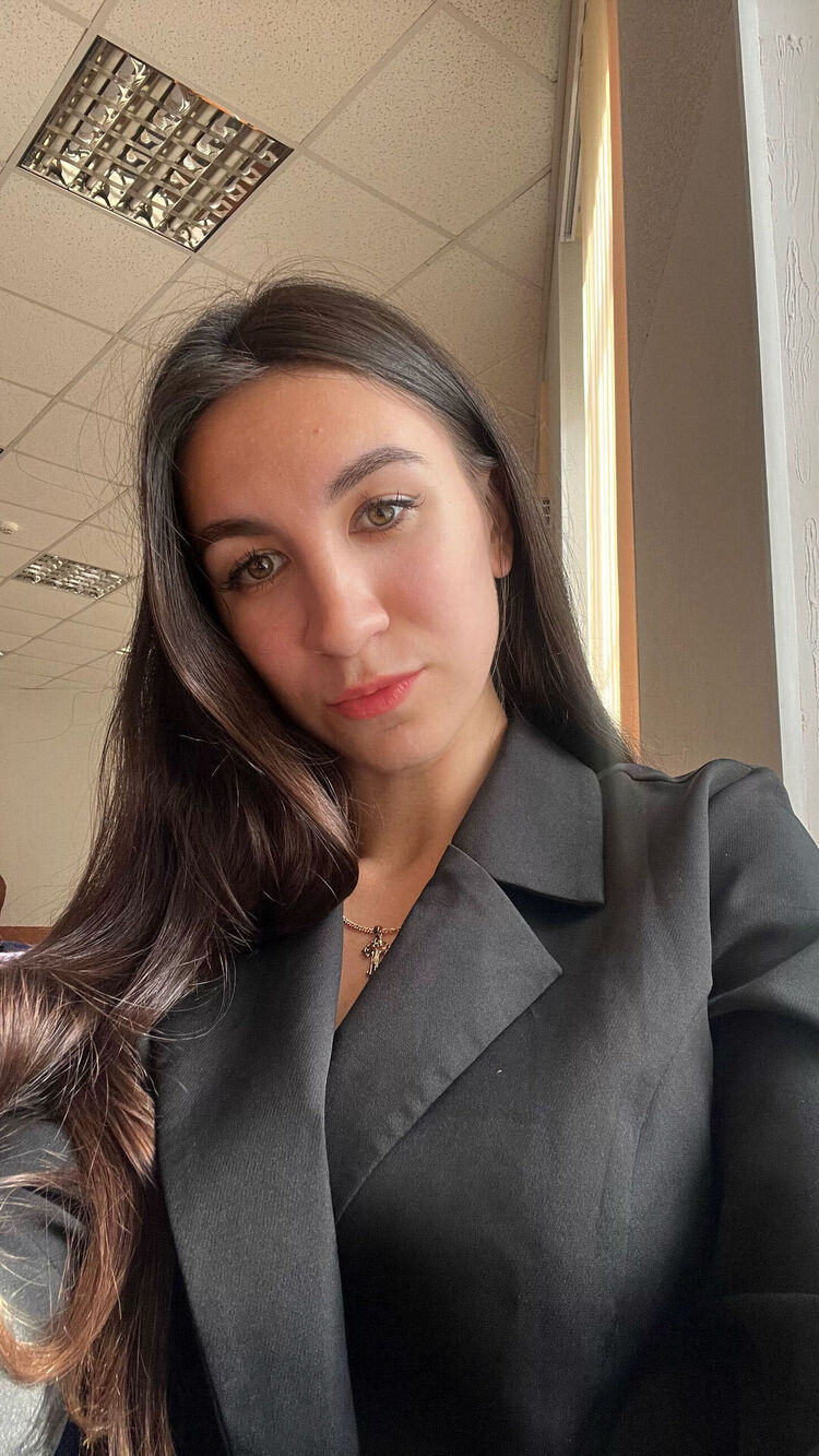  -,   , 23 ,  