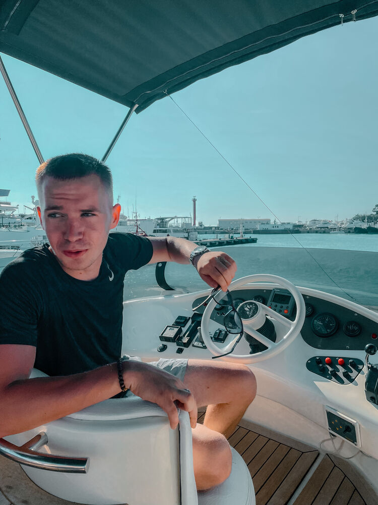 ���� 35935701 ����� �������, 24 ����, ���� ���������� � ����