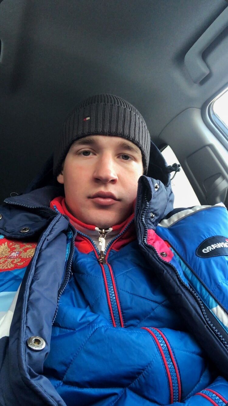  33851321  Vladimir, 25 ,    