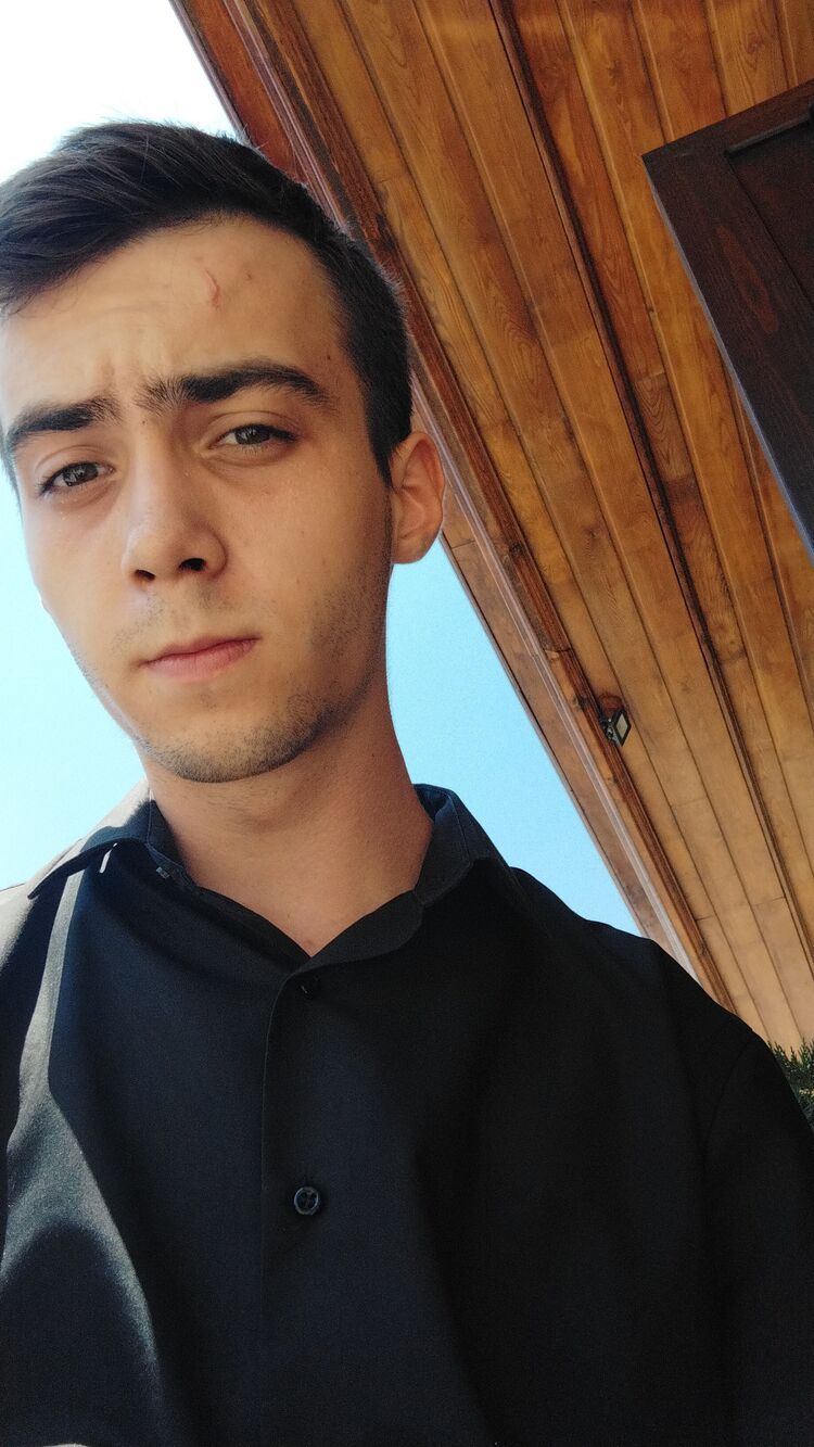 ,   Ilya, 24 ,   ,   