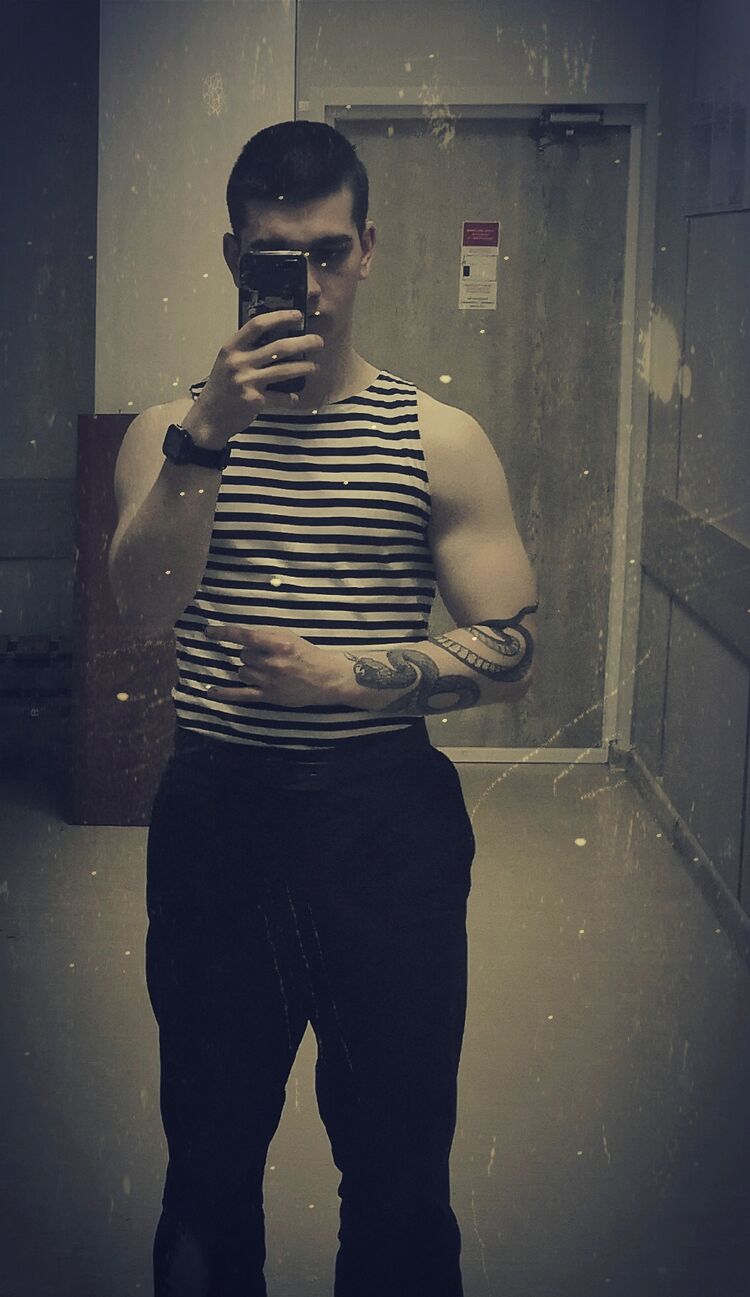  43458141  , 21 ,    