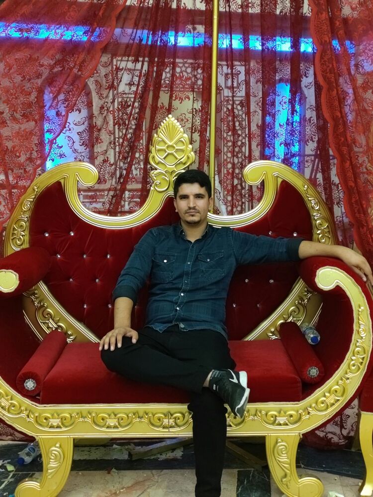  ,   Ali, 29 ,   ,   