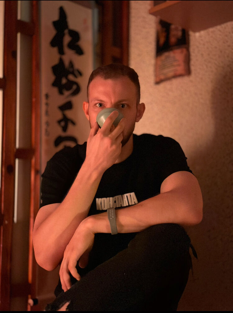  39034571  , 31 ,    