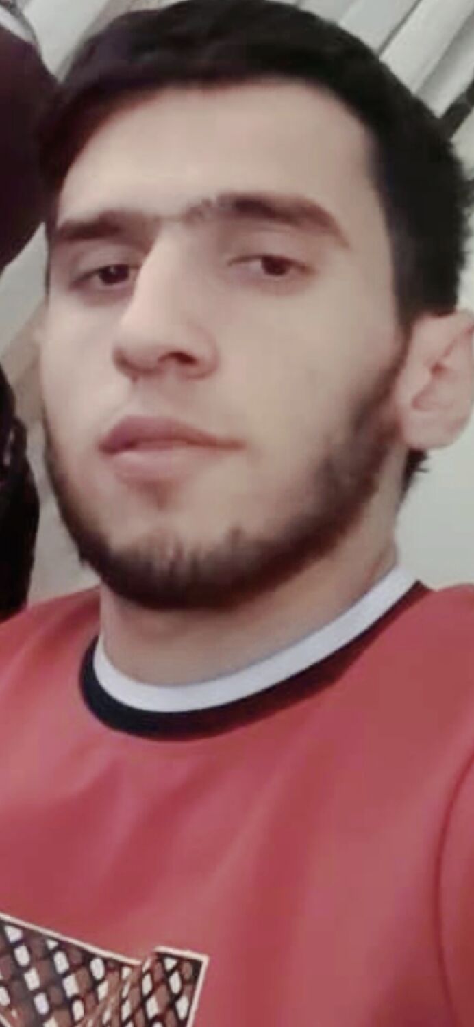  49689261  NAVRUZJON, 22 ,    
