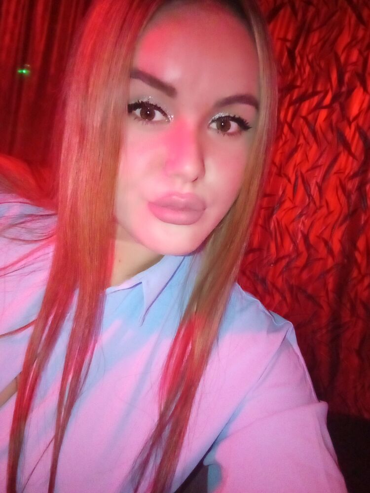  34197131  Nadezhda, 26 ,    