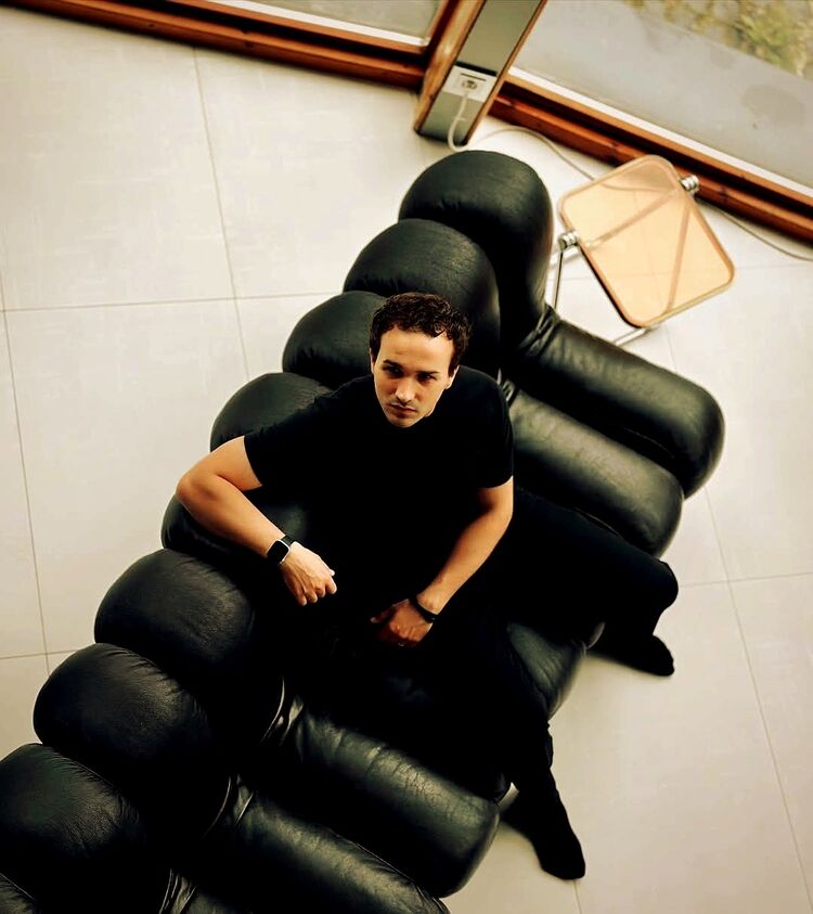 ���� 54899401 ������� ����, 35 ���, ���� ���������� � �������