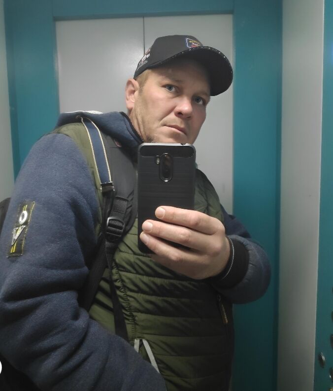  54697081  Nick, 43 ,    