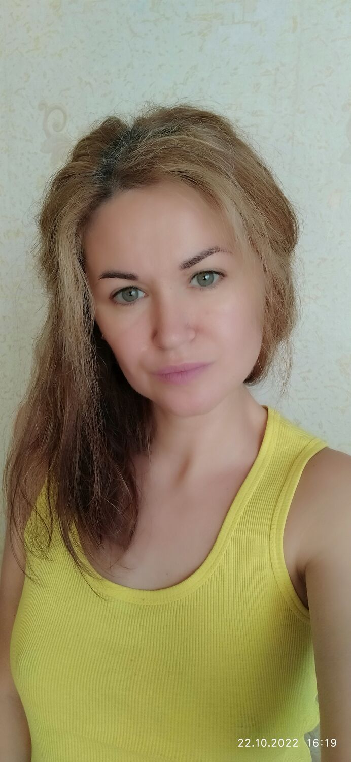  ,   Nadezhda, 40 ,   ,   