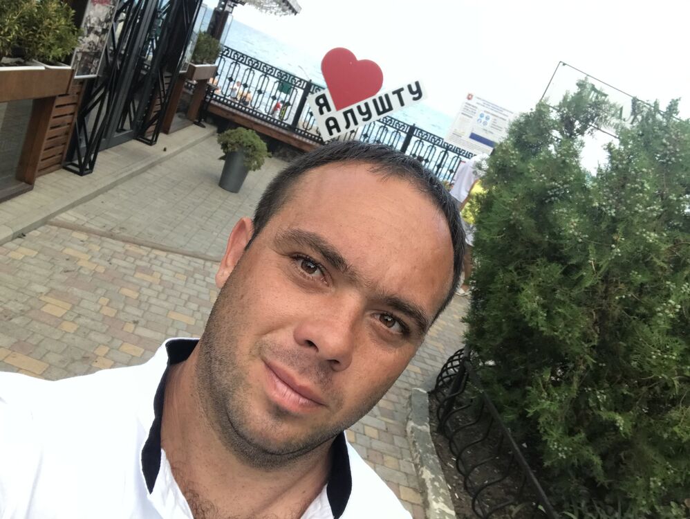  ,   Sasha, 33 ,   ,   , c , 