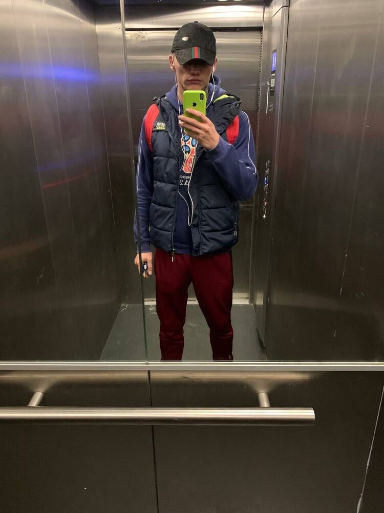  46748781  , 27 ,    