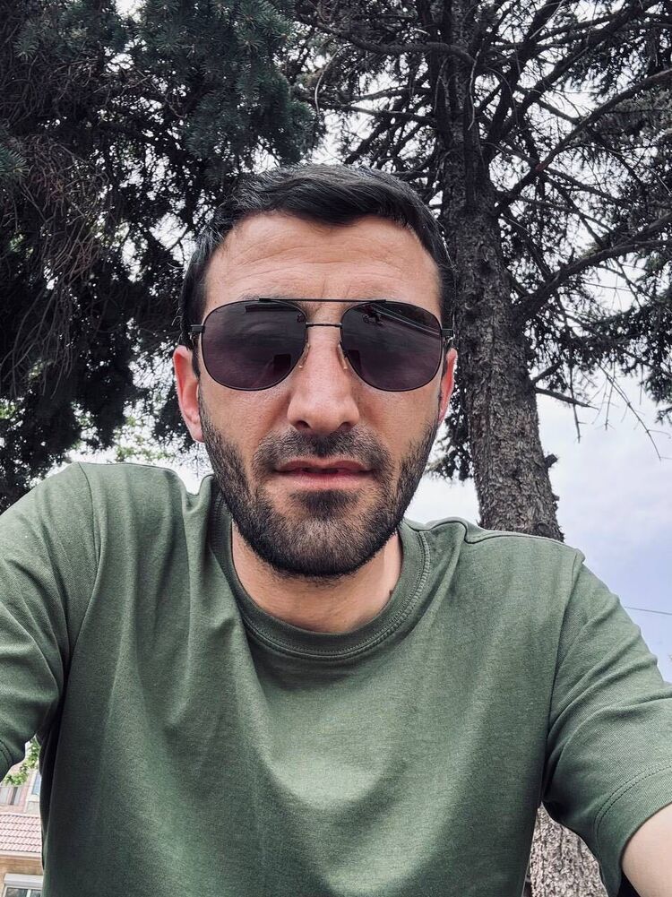  ,   Vahe, 37 ,   ,   , c , 