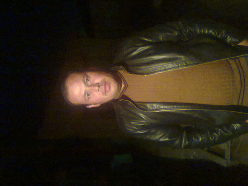  ,   Mayk, 39 ,   