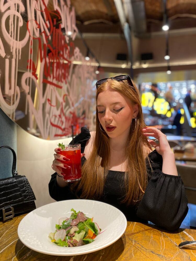  27189281  , 26 ,    -