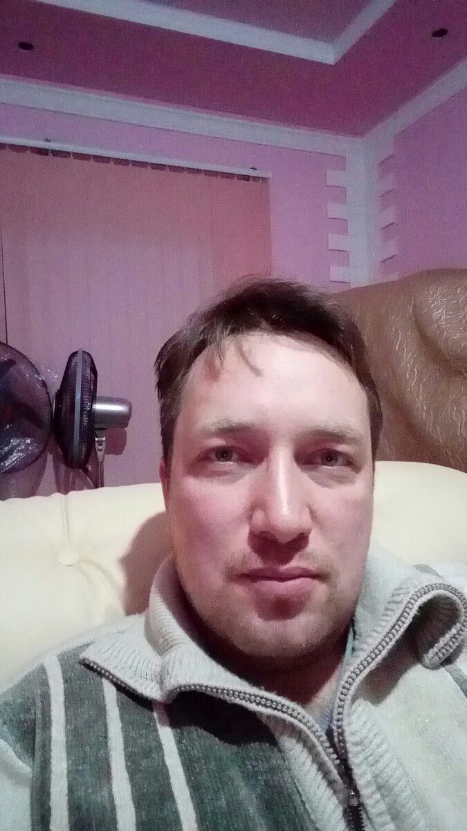  15338831  Rustam, 39 ,    
