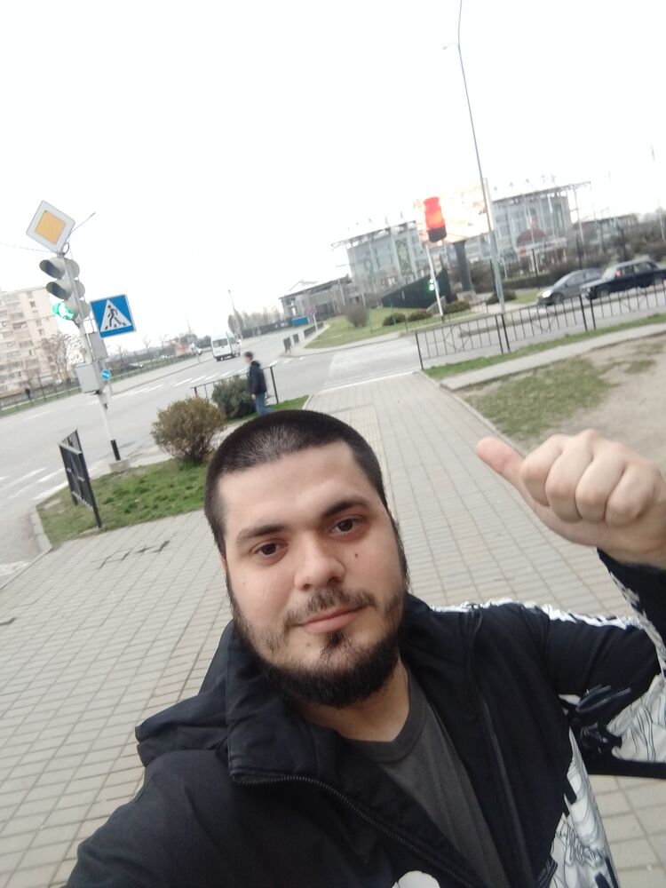  35675221  , 27 ,    