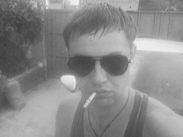  9612581  Micle, 38 ,    