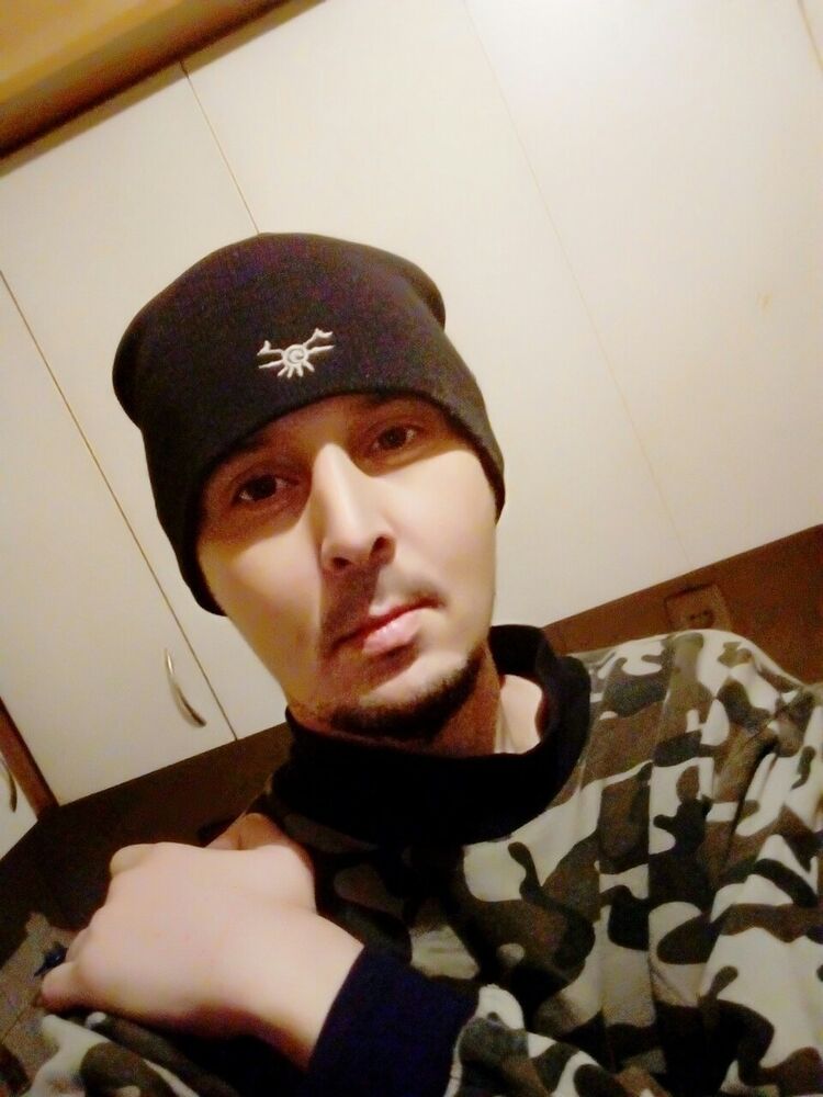  19404571  , 27 ,    