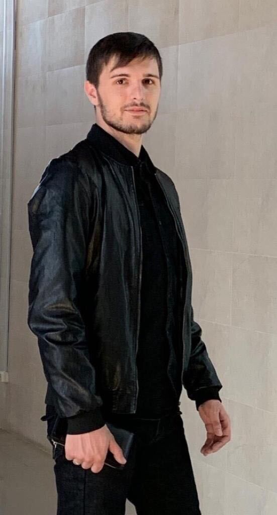 ���� 25180521 ������� ZLoi, 30 ���, ���� ���������� � ������