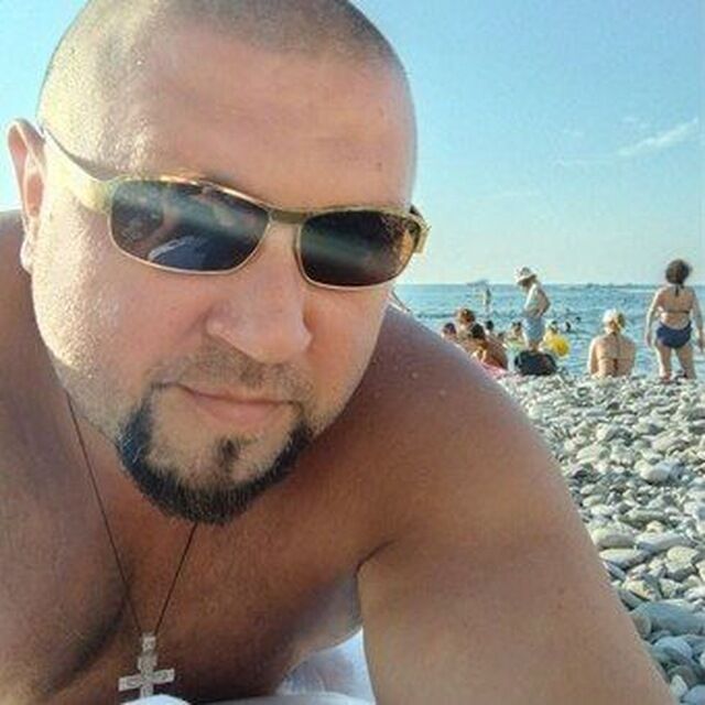  31652171  , 42 ,    