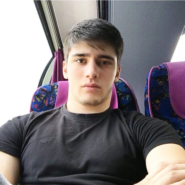  42803121  Ruslan, 37 ,    