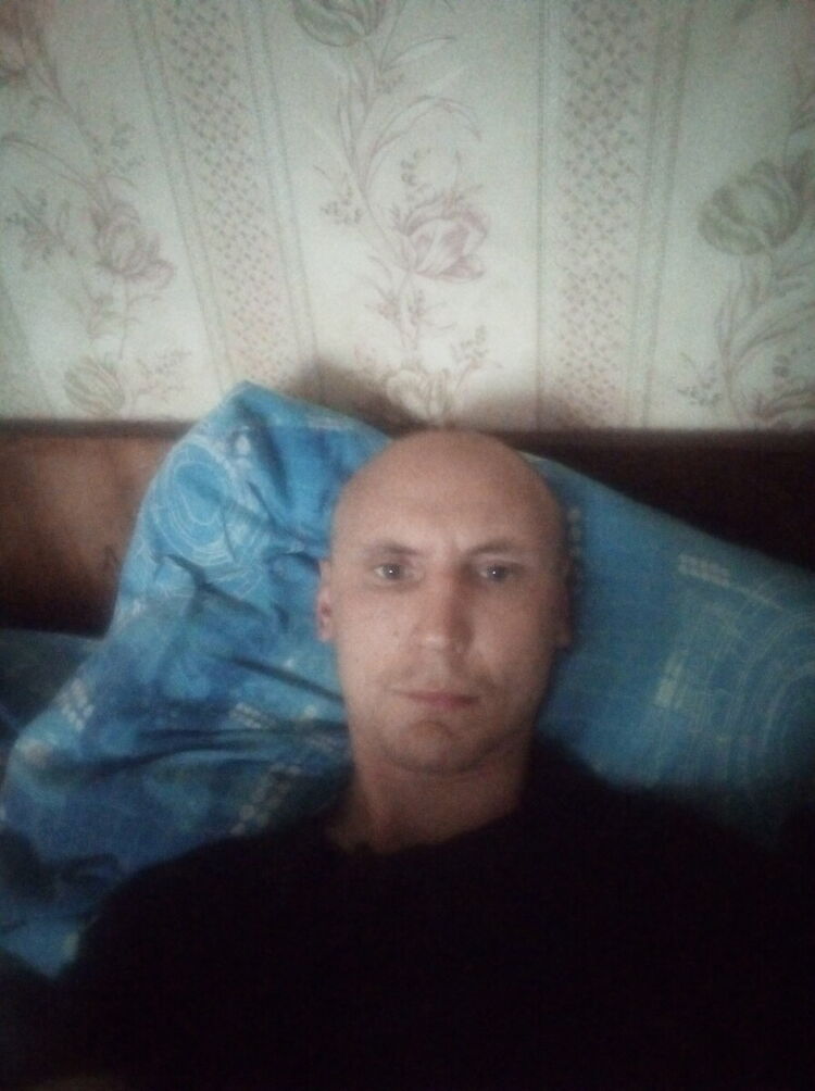  21067661  , 39 ,    