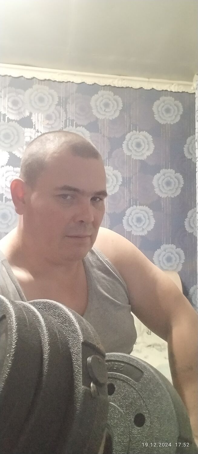  48345831  , 42 ,    