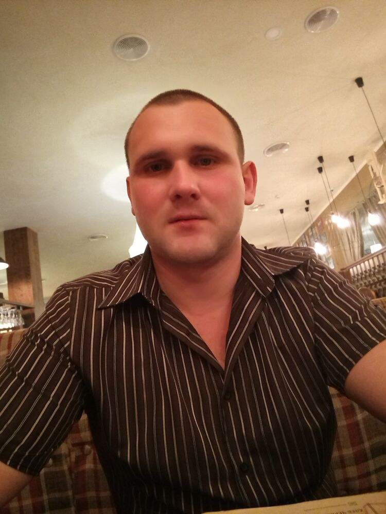 15969261  Ivan, 34 ,    