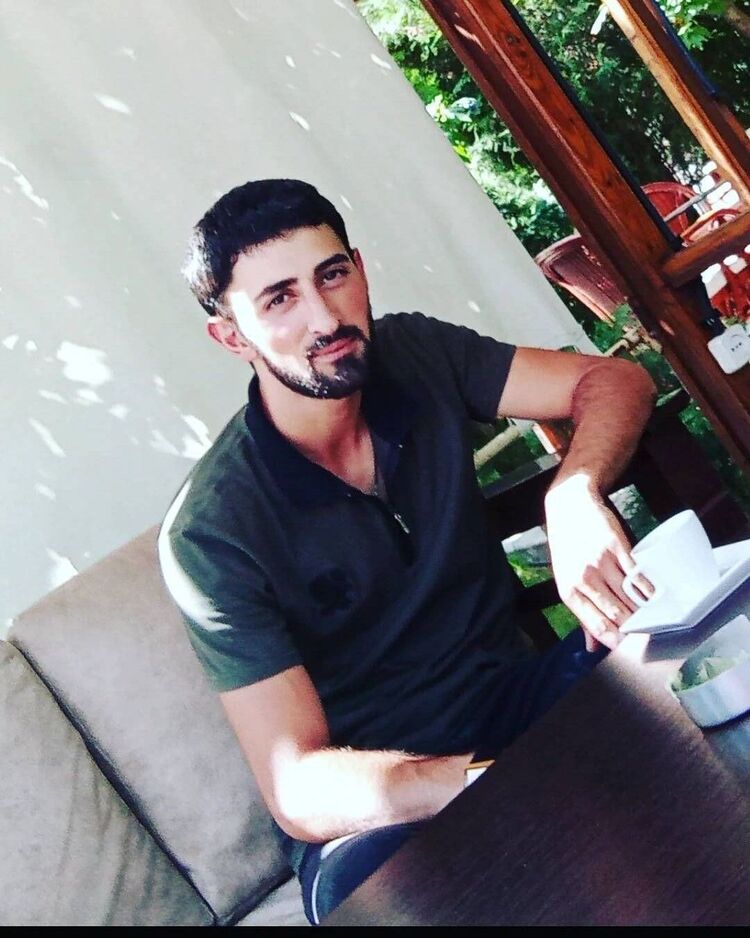  26776881  Varo, 24 ,    