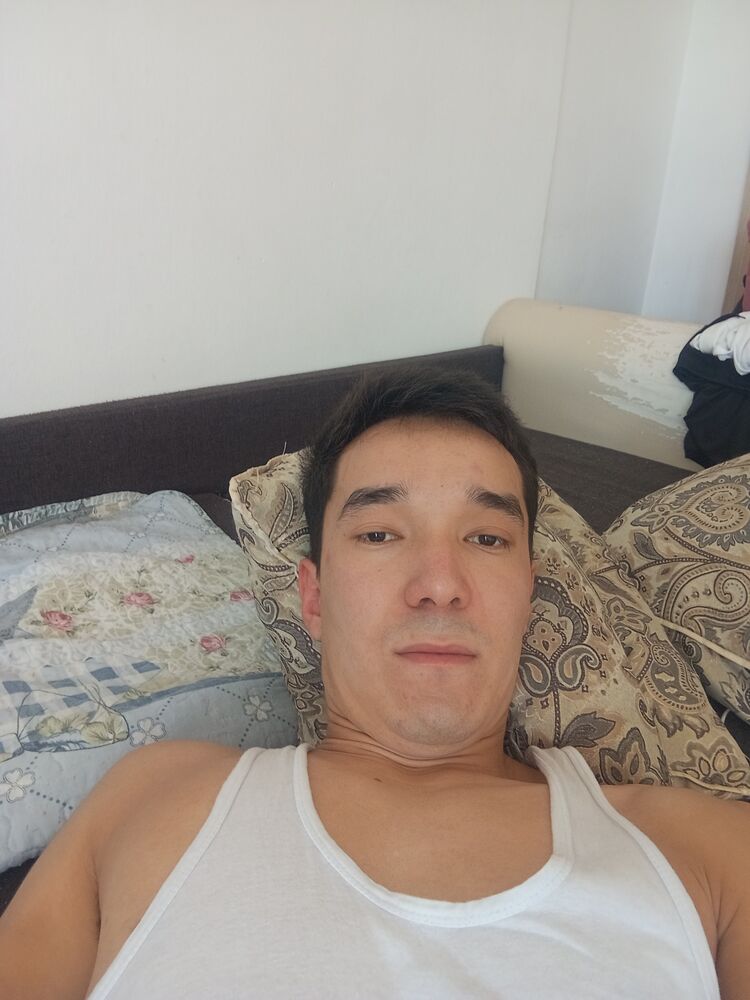  ,   Arman, 23 ,   ,   