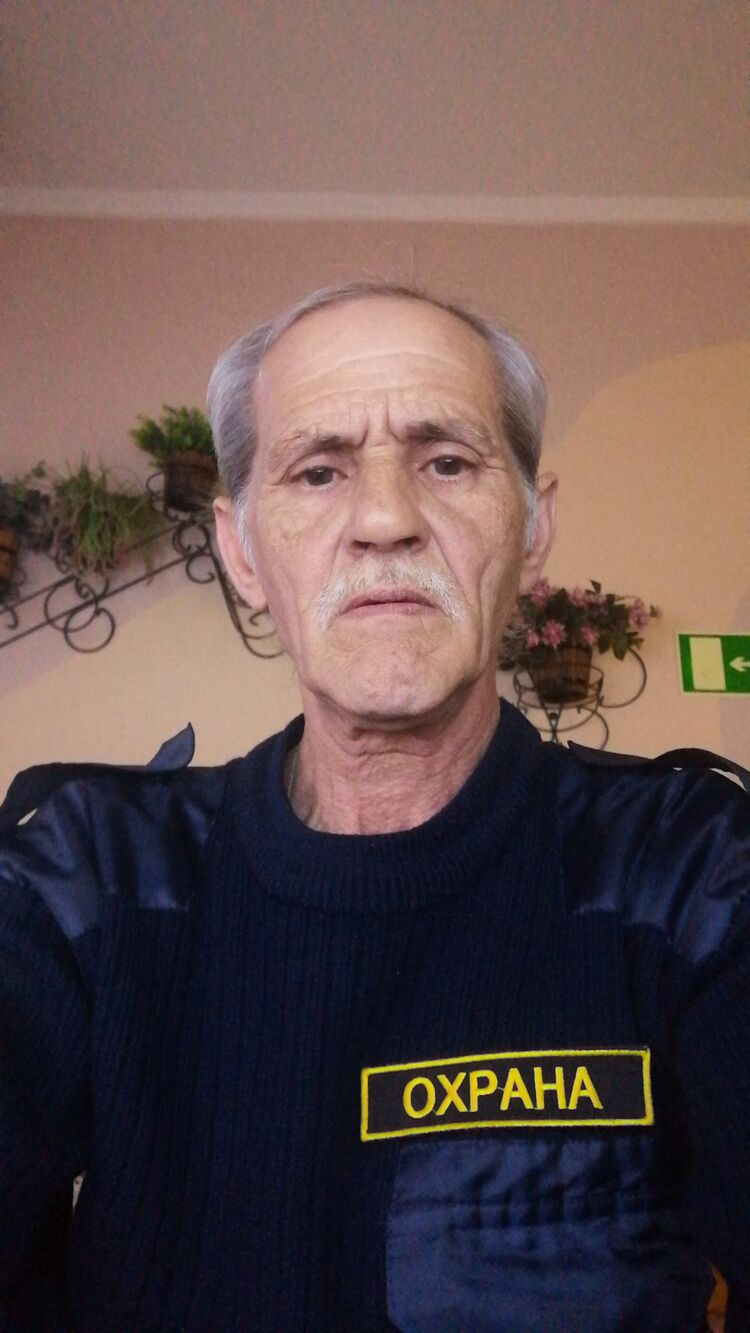  35915981  OLEG, 63 ,     
