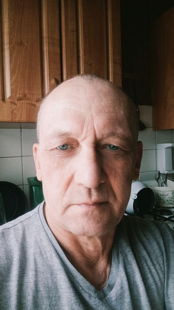  ,   Pavel, 63 ,   c 