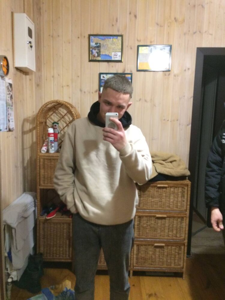  49140451  , 25 ,    