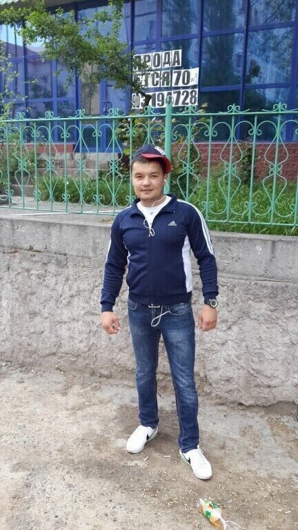  ,   Zuhriddin, 39 ,   ,   