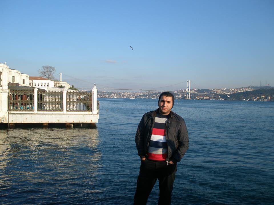  6718881  Teymur, 38 ,    