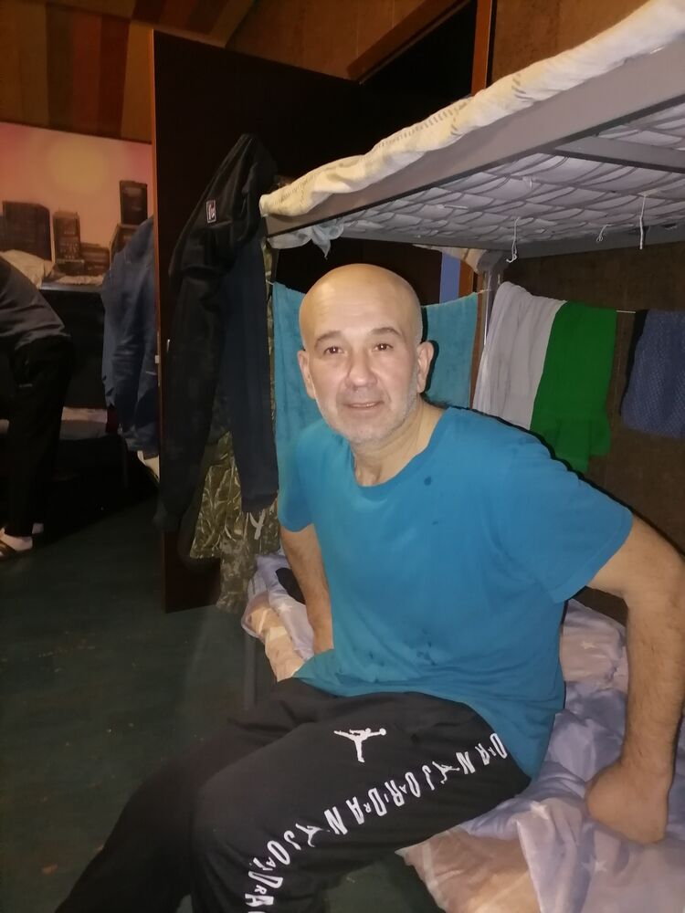 ���� 42330611 ������� ����, 53 ����, ���� ���������� � ������