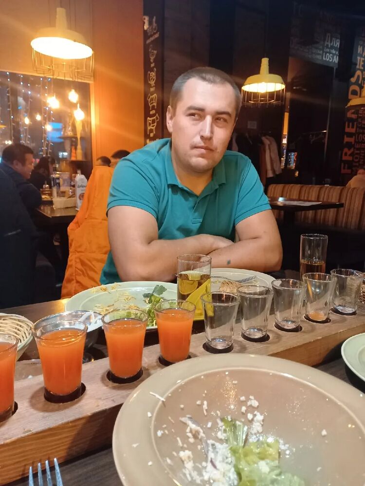  -,   Kostya, 31 ,   ,   , c , 