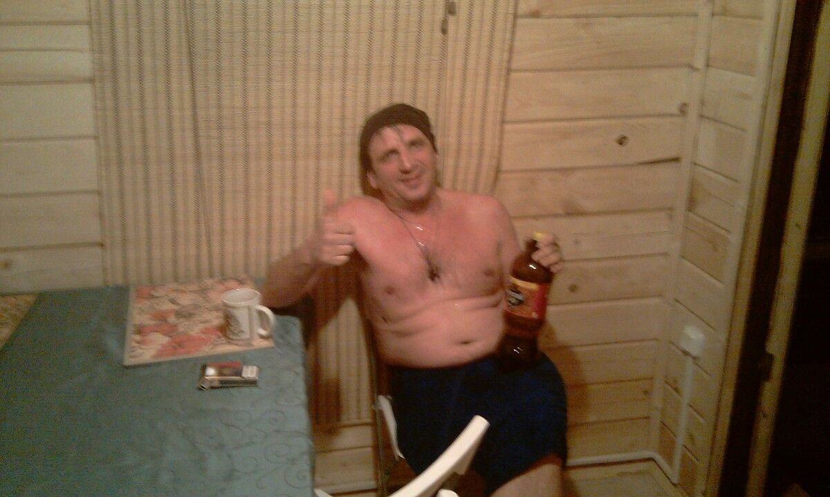 6464231  Stanislav, 59 ,    