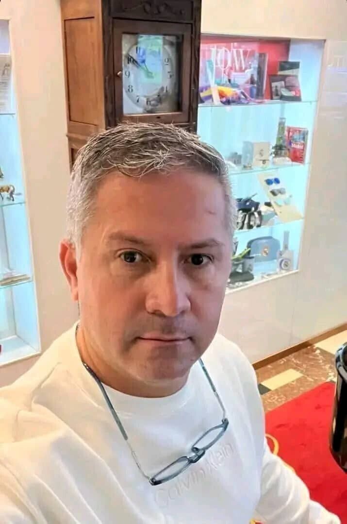  ,   Mark, 59 ,   ,   