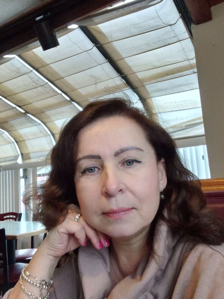  Saint Ann,   Alina, 60 ,   ,   