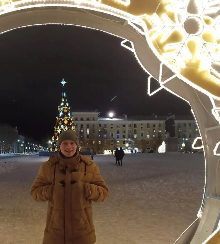  ,   Alexander, 28 ,   c 