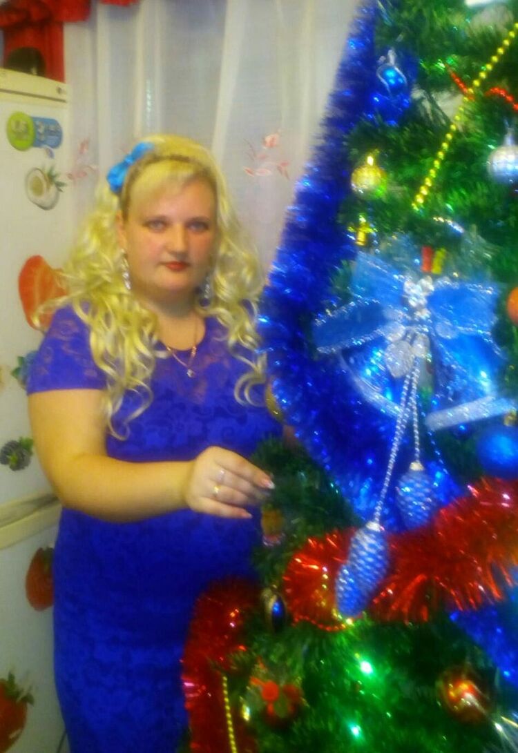  ,   Margo, 43 ,  