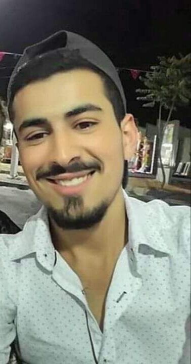  ,   Emre, 33 ,   ,   