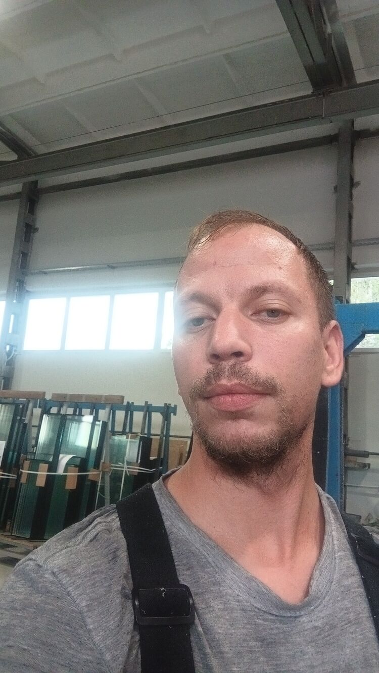  50660751  Oleg, 32 ,    