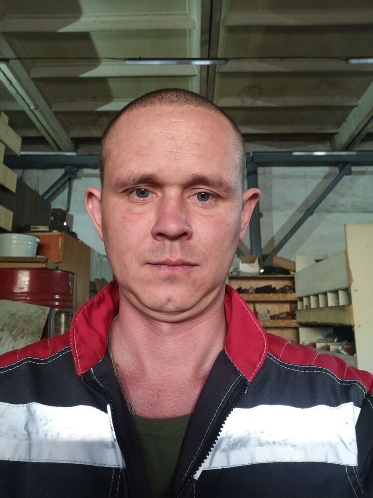  46749971  , 36 ,    