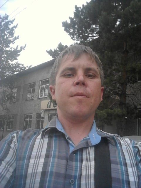  ,   Leon, 41 ,   ,   , c 